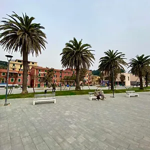 https://appartamento-la-rosa.hotelitalianriviera.com